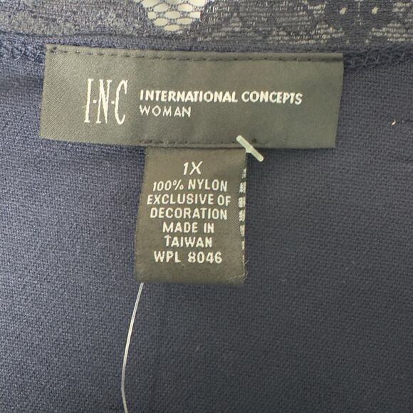 INC Dark Blue Swiss Dot And Lace Pintuck Blouse Size 1X NEW - Picture 3 of 5